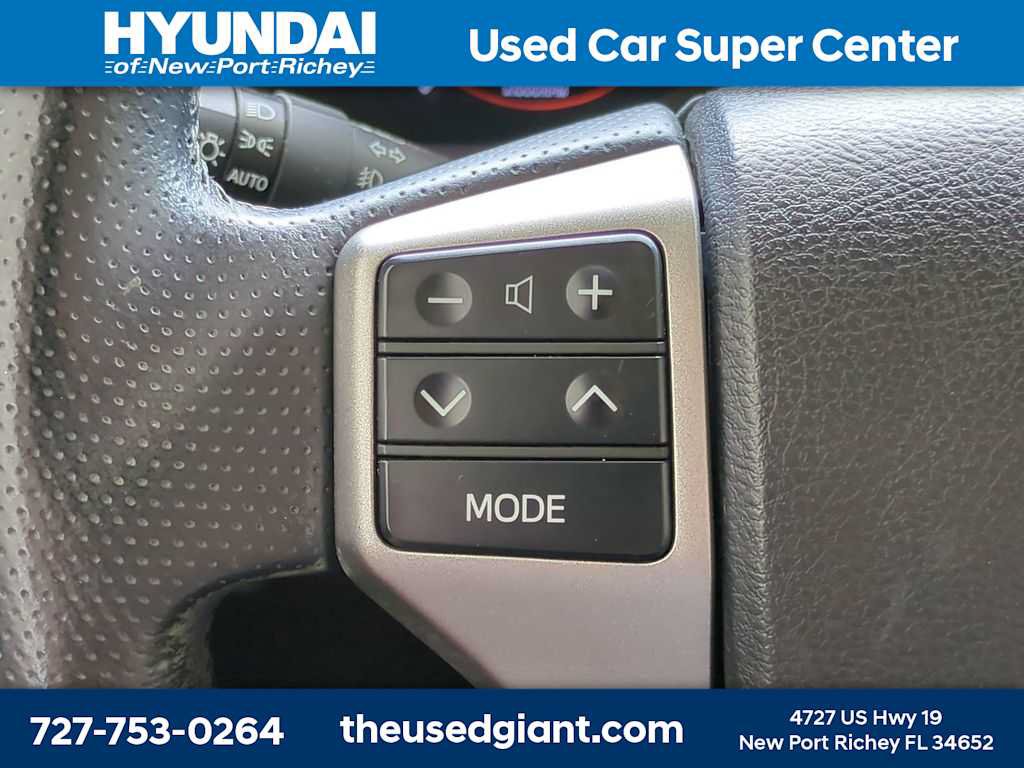 Used 2010 Toyota 4Runner Limited RWD image 21
