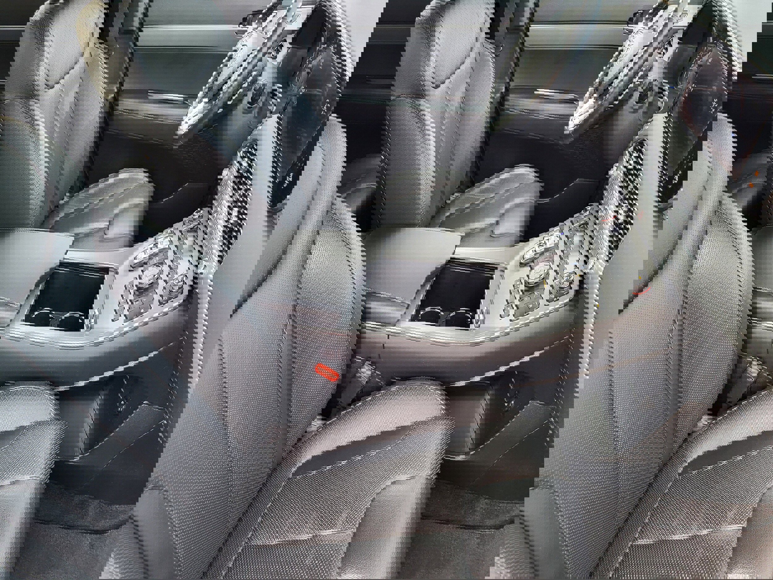 Used 2022 Hyundai Palisade SEL w/ Premium Package image 17