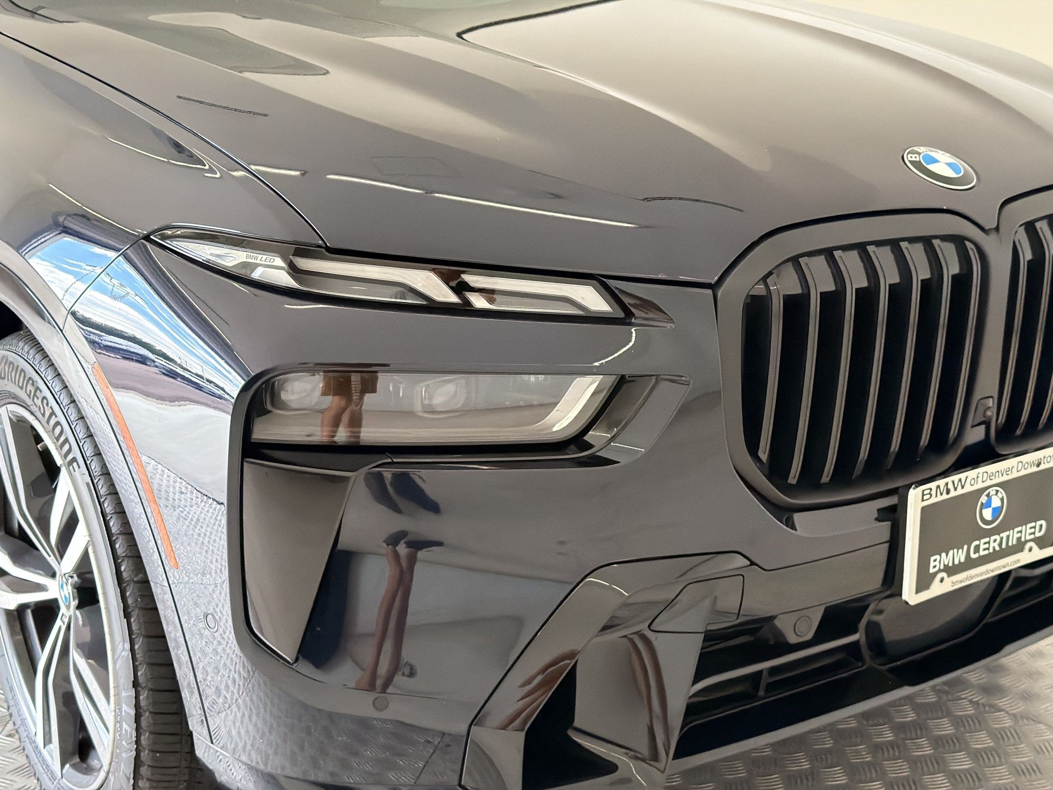 Certified 2025 BMW X7 M60i w/ Executive Package AWD/4WD image 12