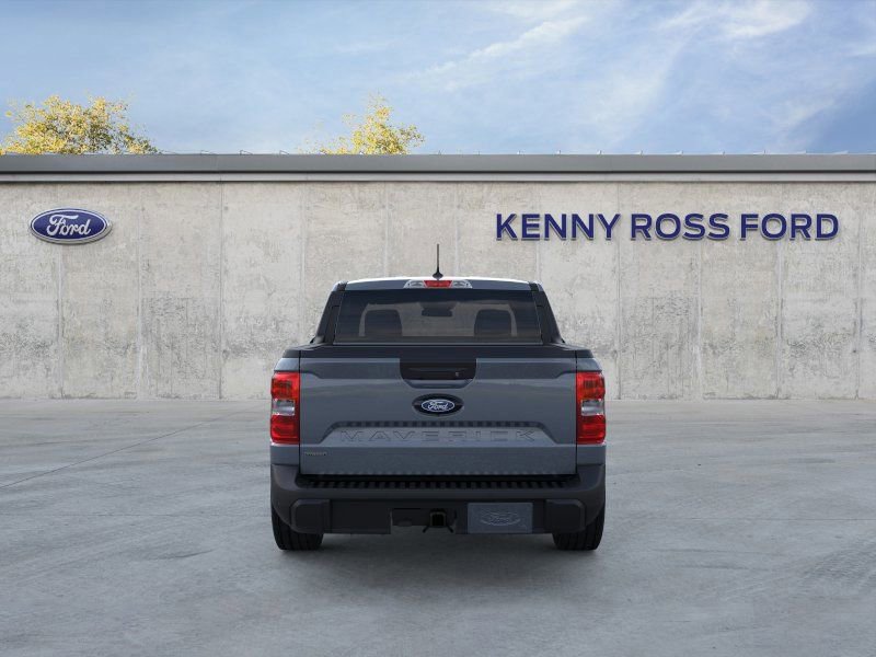 New 2025 Ford Maverick XLT w/ XLT Luxury Package FWD image 5