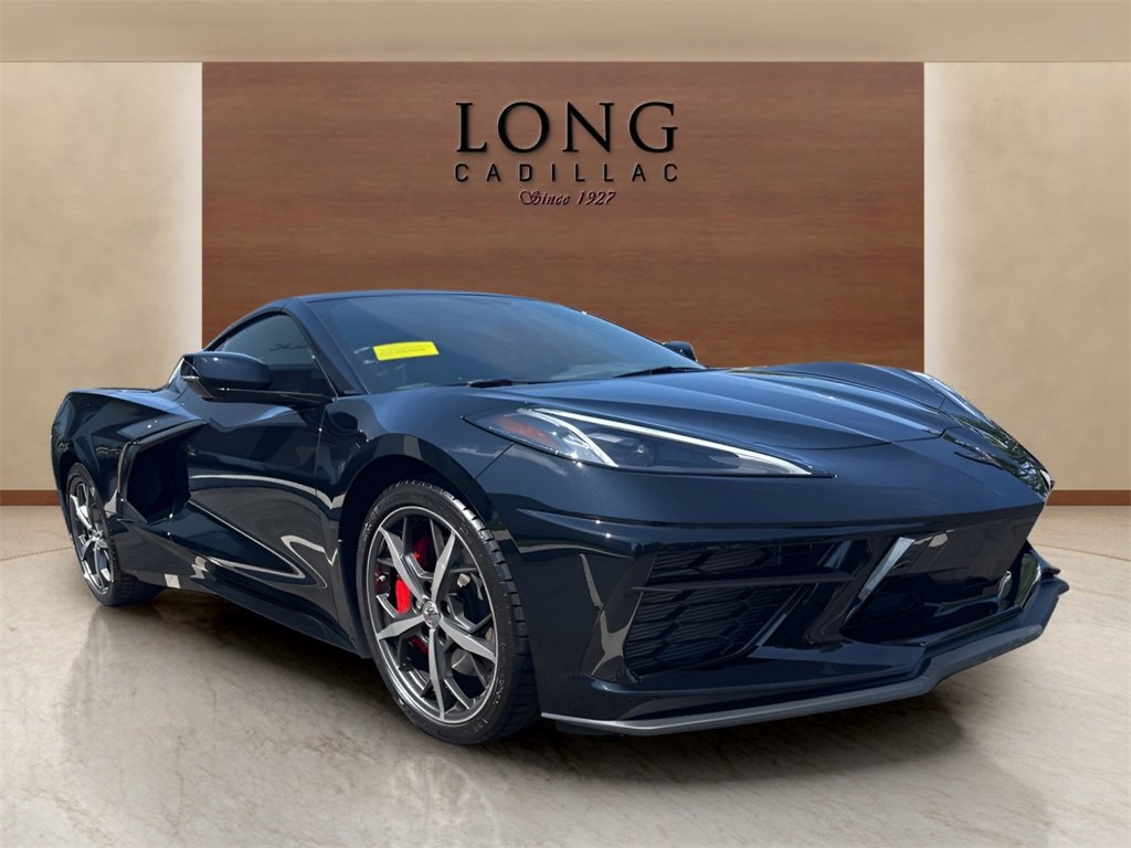 Used 2020 Chevrolet Corvette Stingray Premium Cpe w/ 3LT Preferred Equipment Group image 6