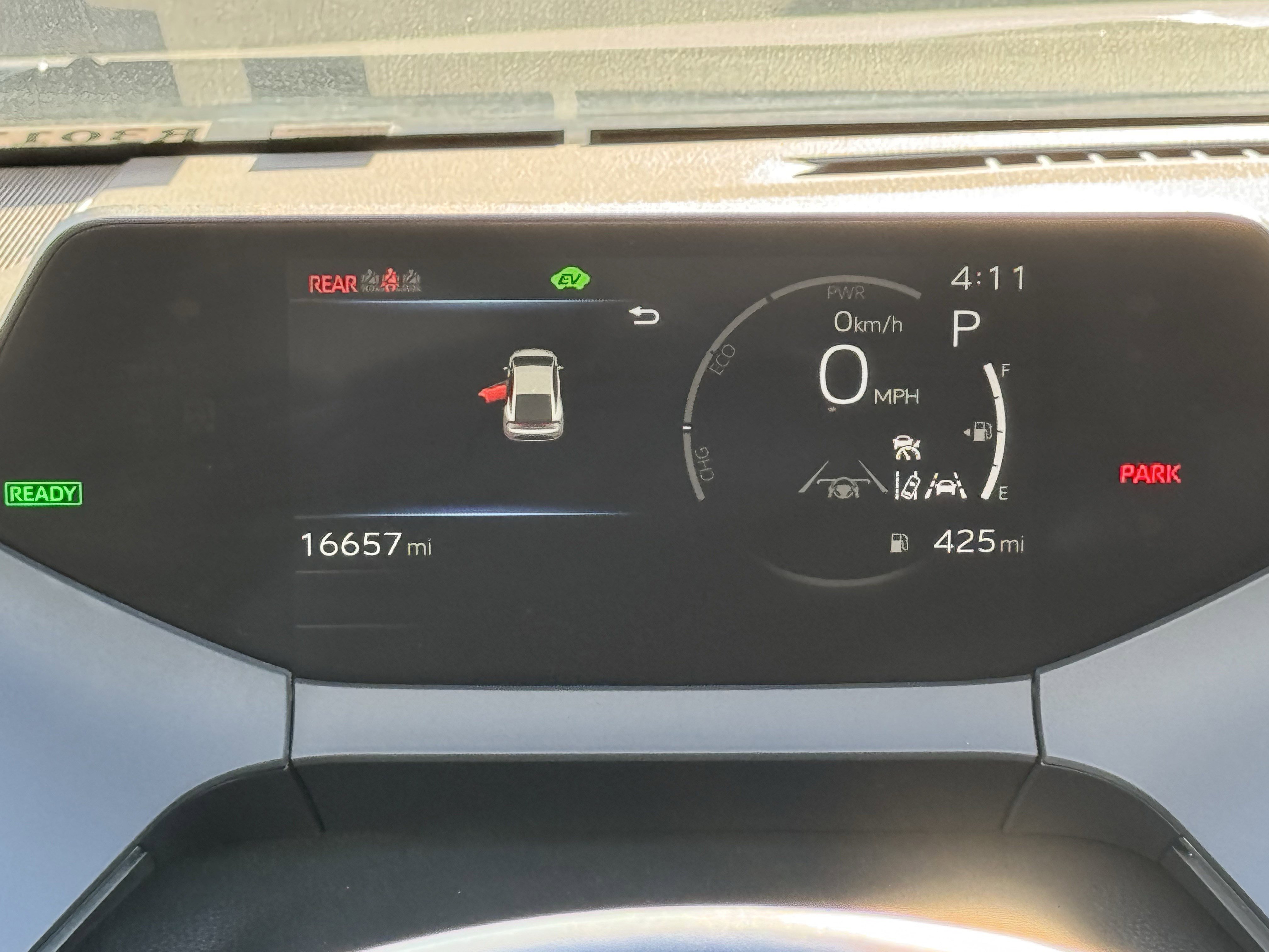 Used 2024 Toyota Prius XLE image 16
