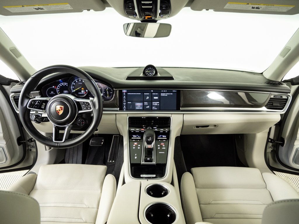 Used 2020 Porsche Panamera 4 image 18