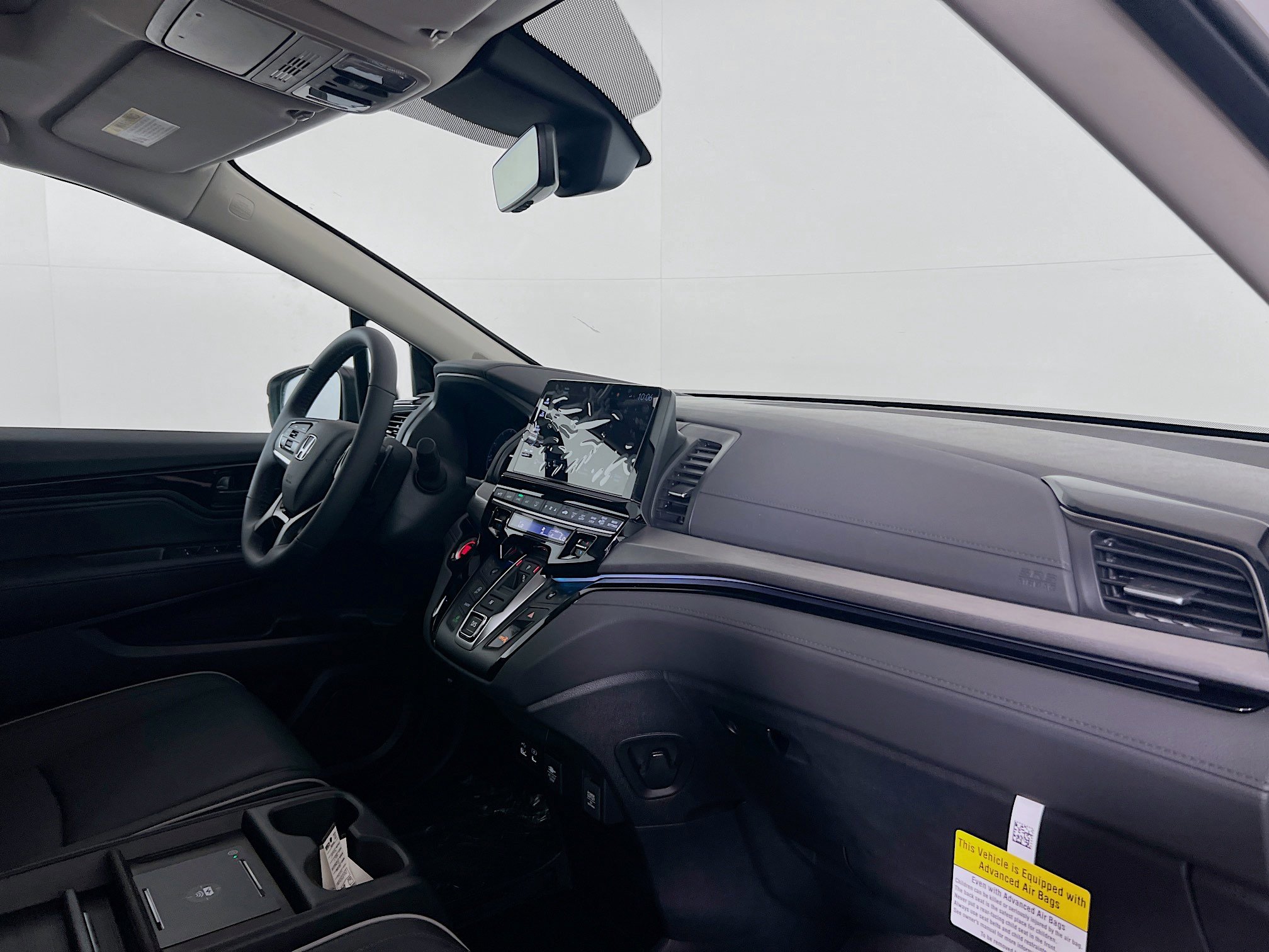 New 2026 Honda Odyssey Touring image 7
