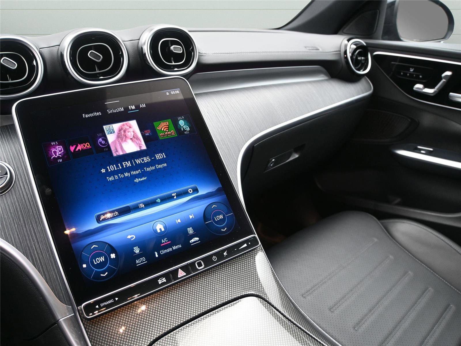 Used 2023 Mercedes-Benz C 300 4MATIC Sedan image 6