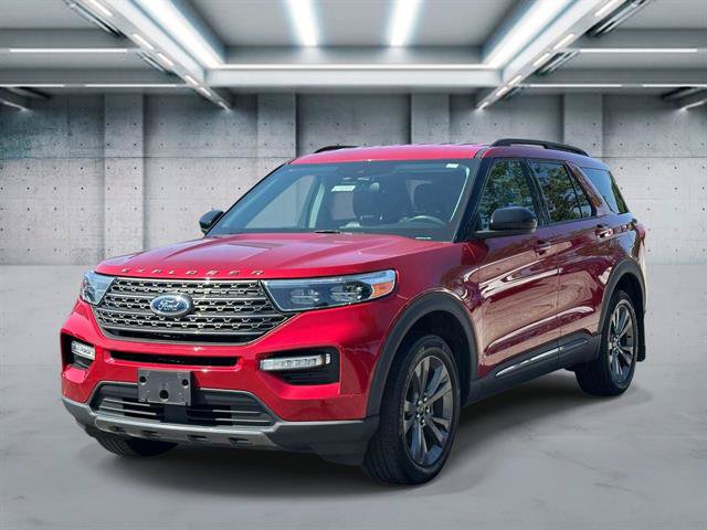 Used 2023 Ford Explorer XLT w/ Equipment Group 202A AWD/4WD image 1