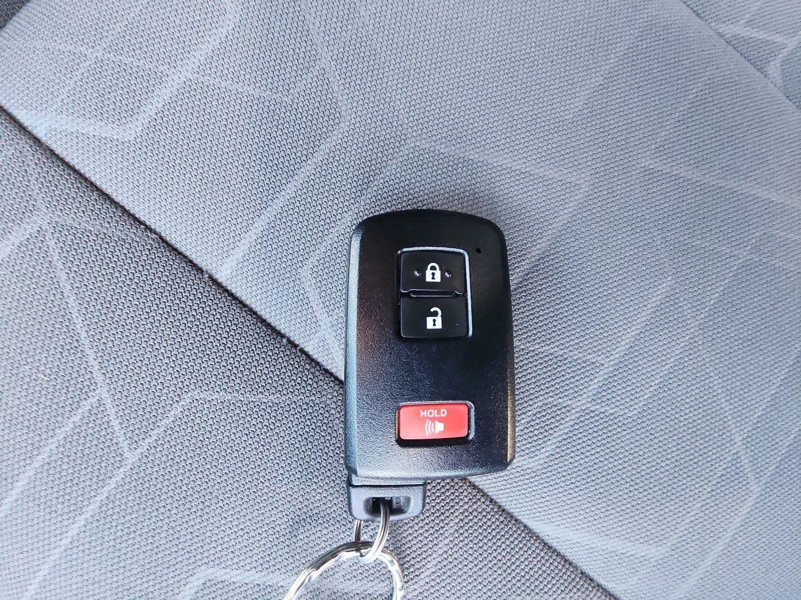 Used 2023 Toyota Tacoma TRD Off-Road image 26