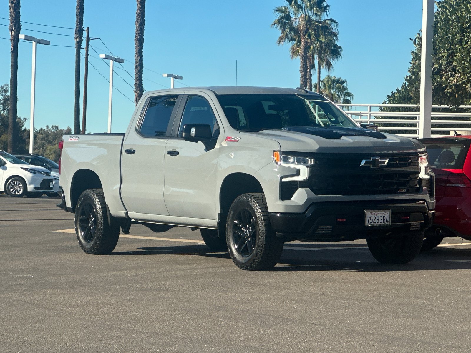 Used 2024 Chevrolet Silverado 1500 LT Trail Boss w/ LT Trail Boss Premium Package AWD/4WD image 8