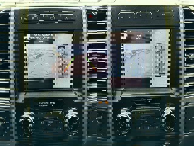 Used 2019 Ford F150 Platinum w/ Equipment Group 701A Luxury image 14