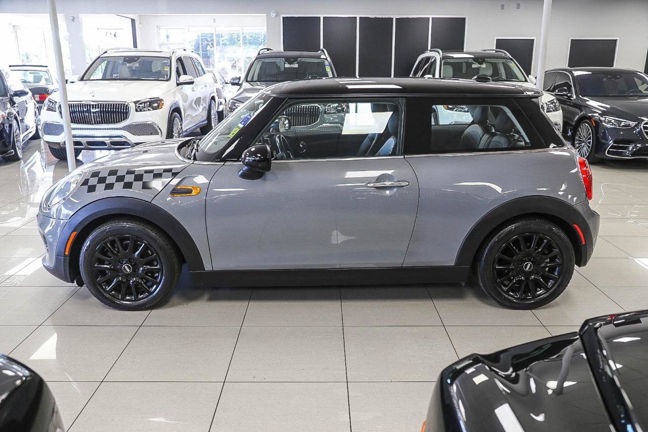 Used 2016 MINI Cooper 2-Door Hardtop FWD image 7