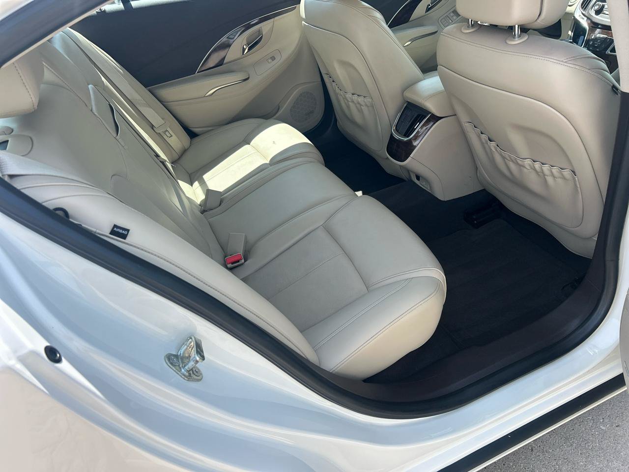 Used 2014 Buick LaCrosse Premium w/ Driver Confidence Package FWD image 15