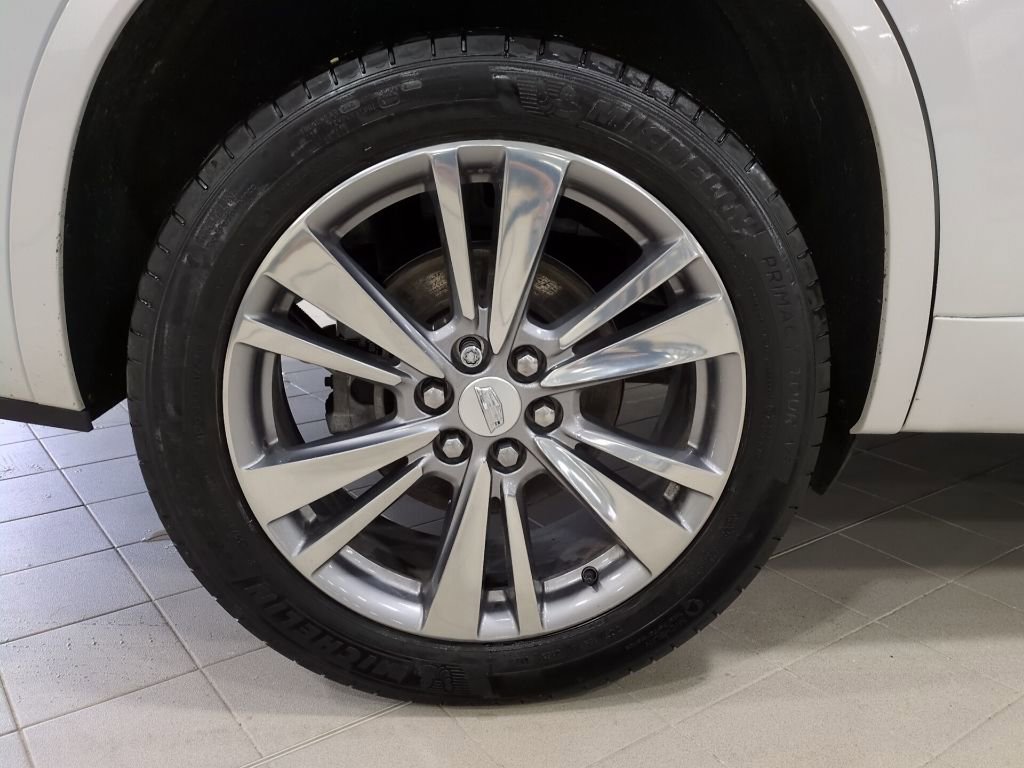 Used 2023 Cadillac XT6 Premium Luxury image 23