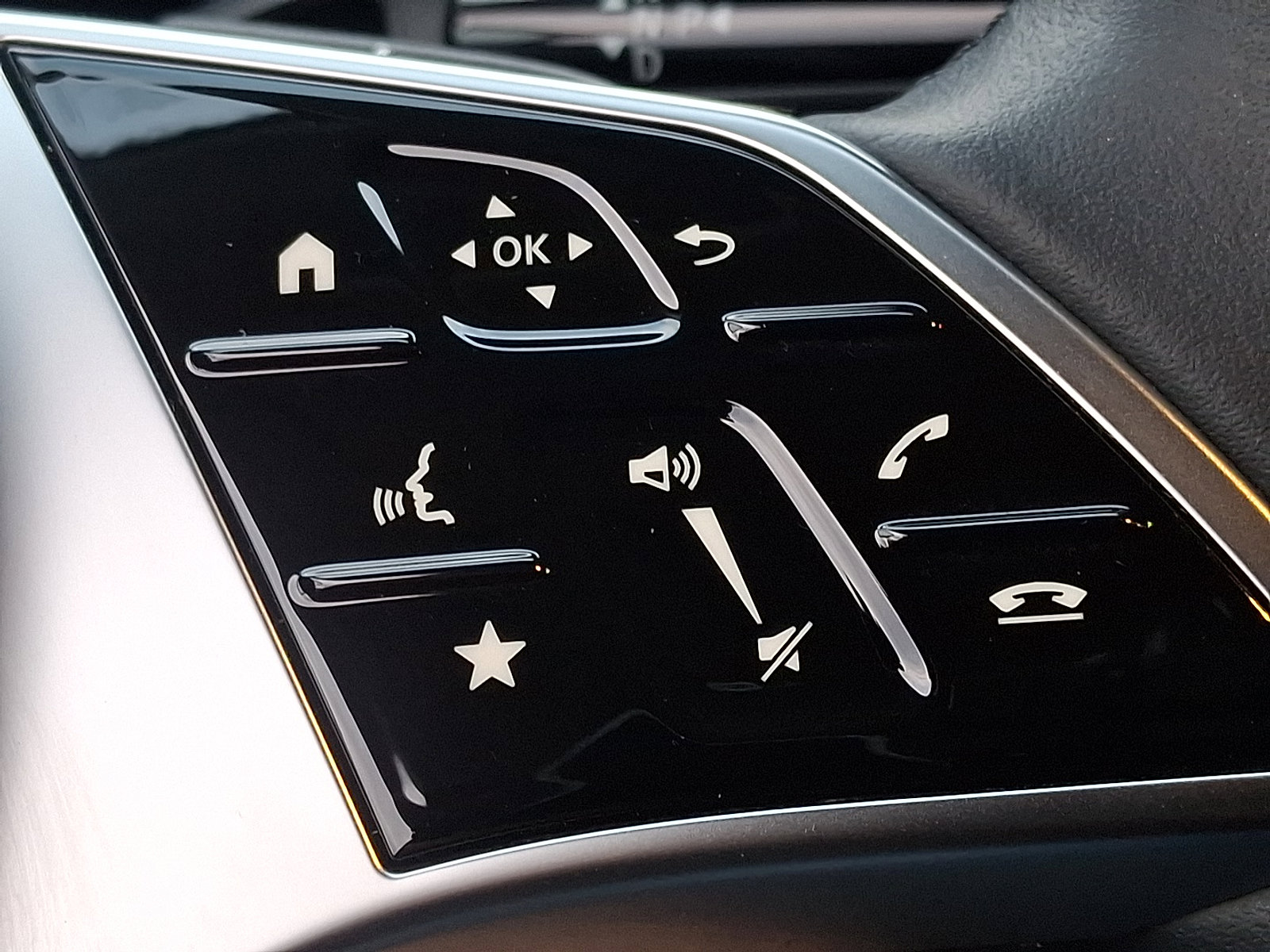 Certified 2024 Mercedes-Benz GLC 300 4MATIC image 20