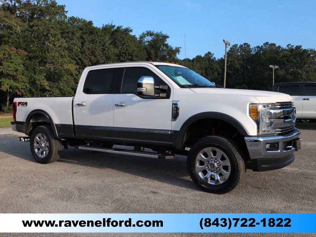 Used 2017 Ford F250 Lariat w/ Lariat Ultimate Package AWD/4WD image 1