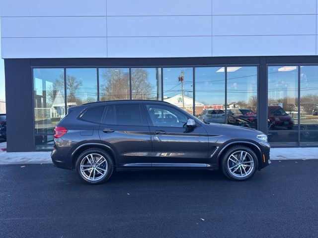 Used 2018 BMW X3 M40i image 2
