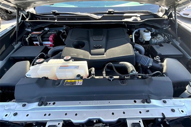 Used 2024 Toyota Tundra Platinum image 29
