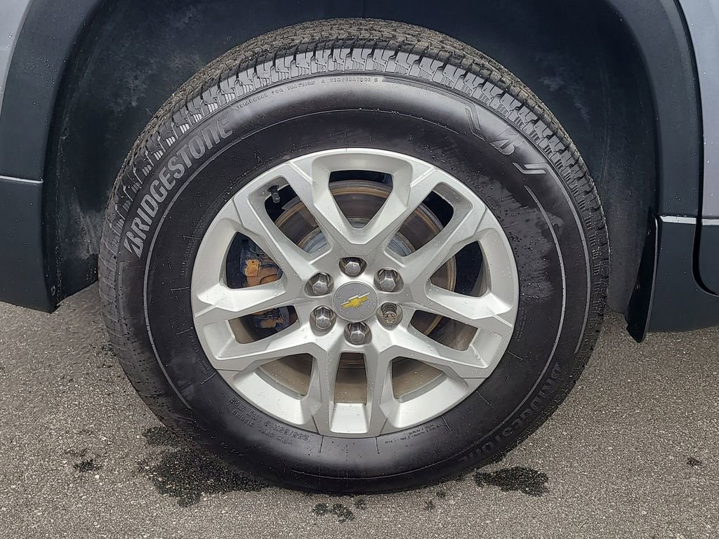 Used 2019 Chevrolet Traverse LT FWD image 5