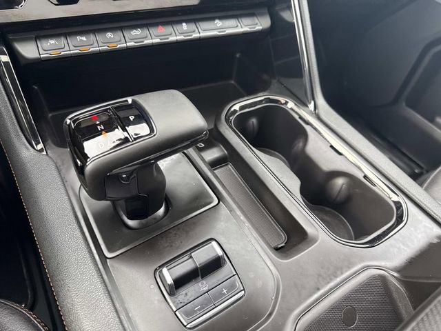 Used 2023 GMC Sierra 1500 AT4 w/ AT4 Premium Package image 32