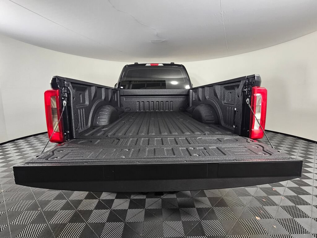 Used 2023 Ford F350 XL w/ XL Off-Road Package AWD/4WD image 17
