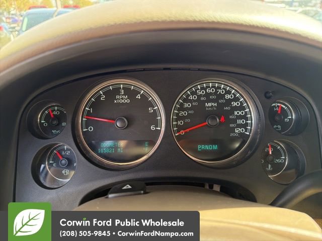 Used 2012 Chevrolet Tahoe LT w/ Luxury Package AWD/4WD image 18