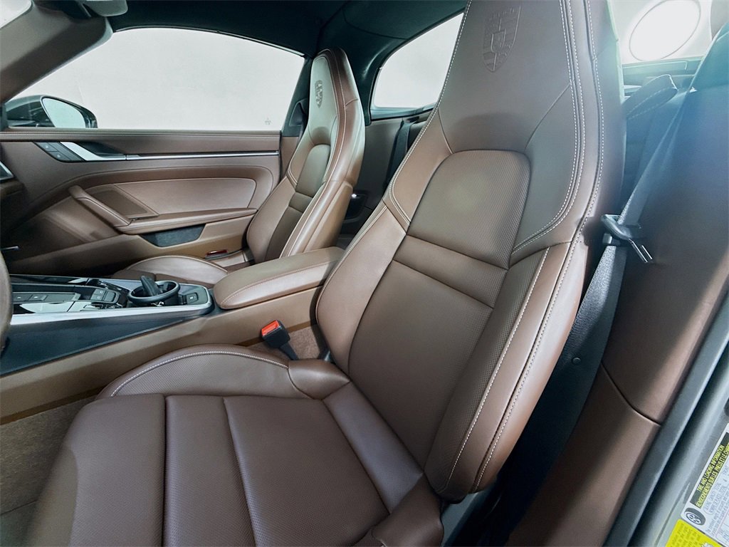 Used 2024 Porsche 911 Targa 4S image 5