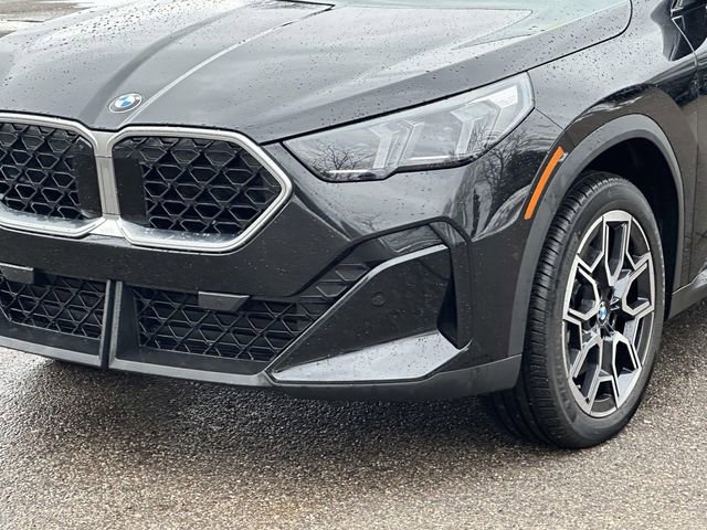 Used 2026 BMW X2 xDrive28i image 11