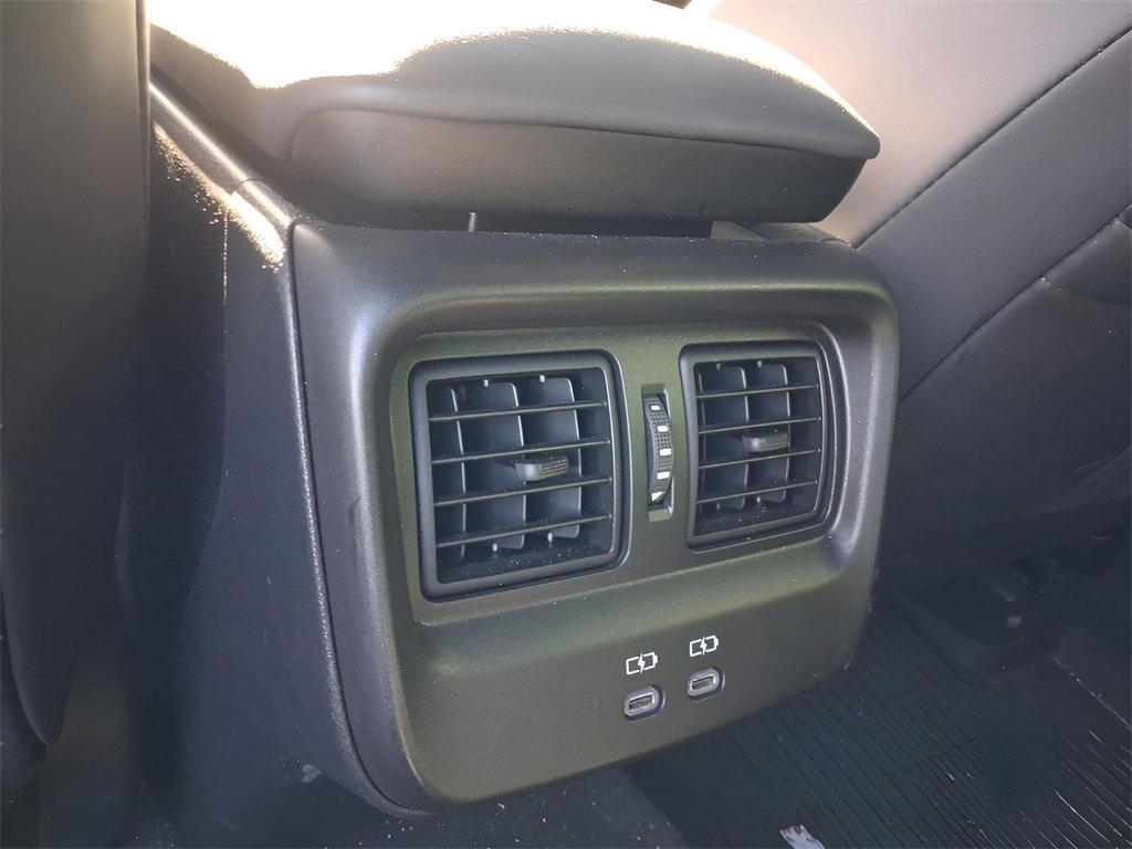 Used 2023 Toyota Crown XLE image 22