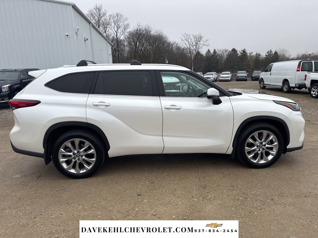 Used 2020 Toyota Highlander Limited image 6