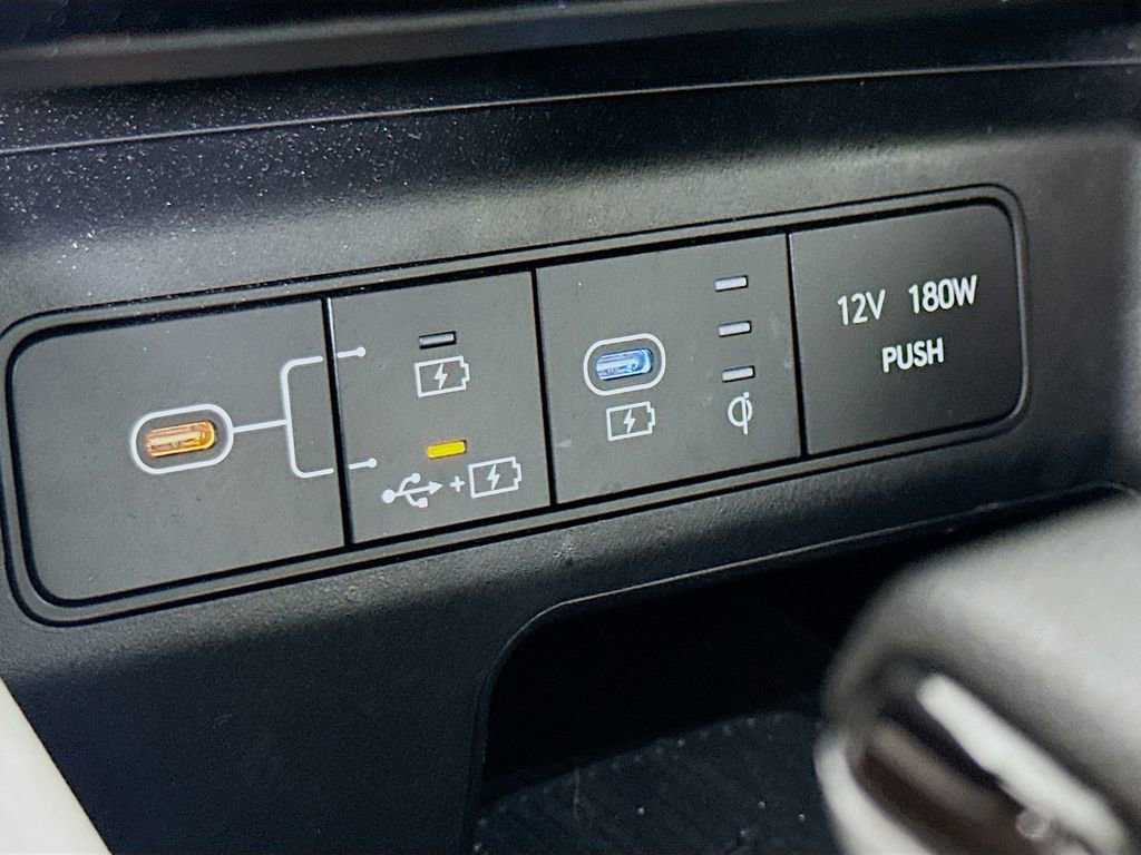 Used 2025 Hyundai Tucson SEL image 28