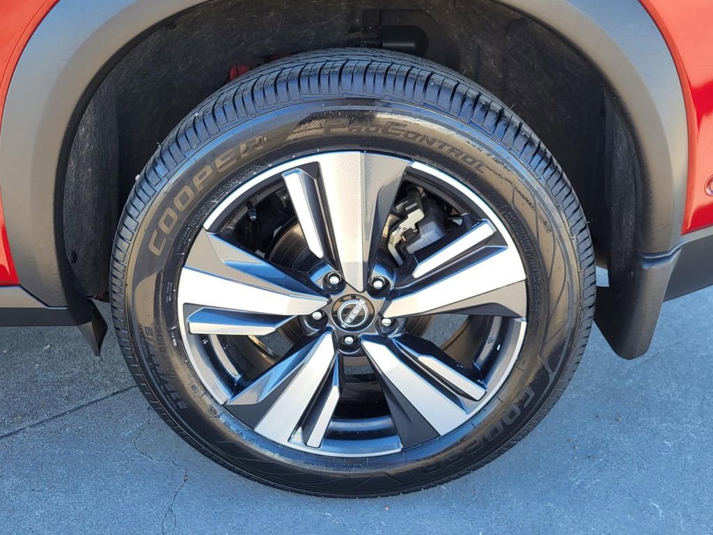 Used 2023 Nissan Rogue SL w/ SL Premium Package image 33