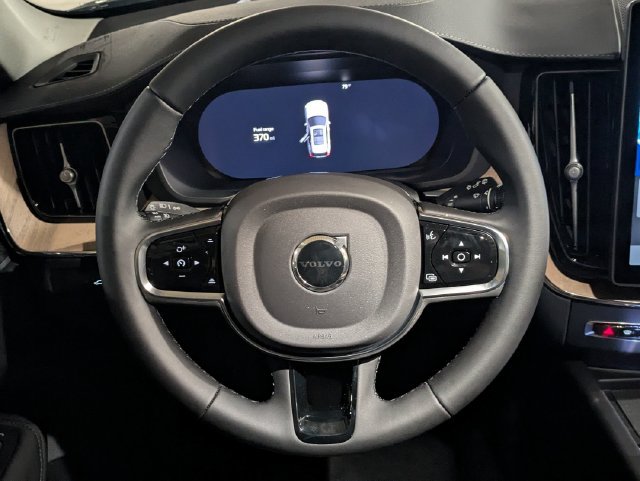 New 2026 Volvo XC60 B5 Ultra w/ Climate Package AWD/4WD image 17