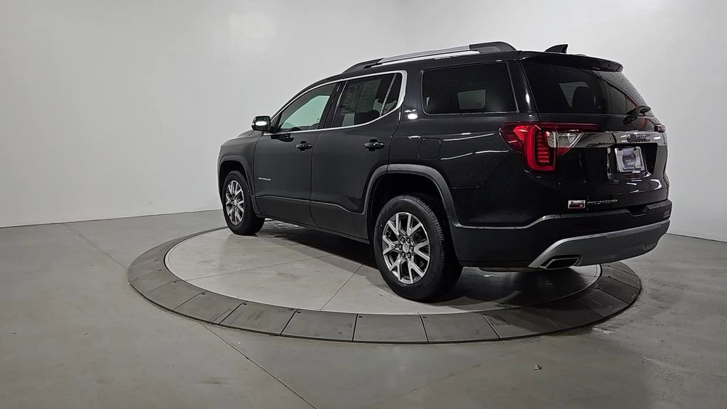 Used 2020 GMC Acadia SLT image 3
