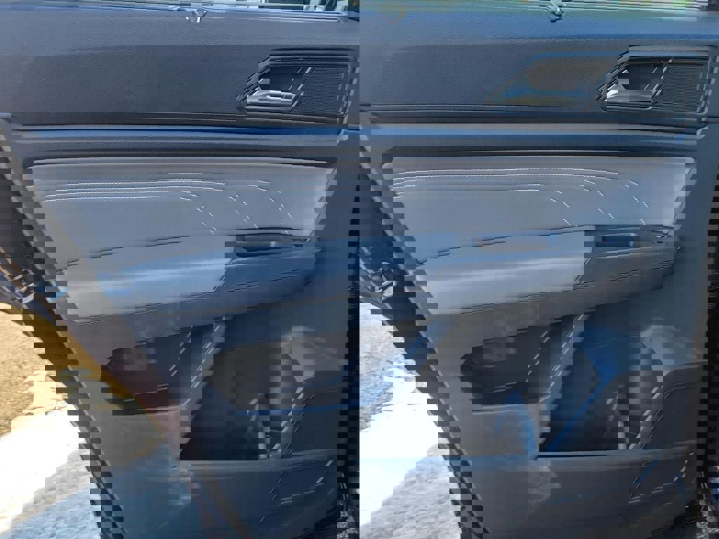 Used 2021 Volkswagen Atlas SE image 14