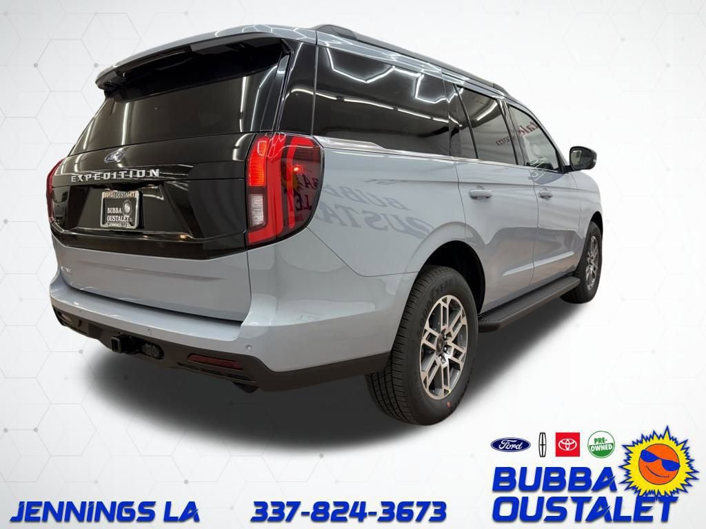New 2025 Ford Expedition Active image 6