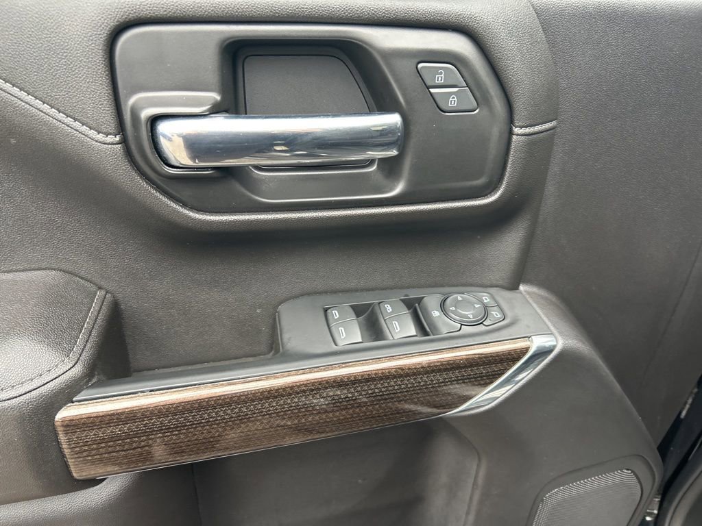 Used 2022 Chevrolet Silverado 1500 RST image 19