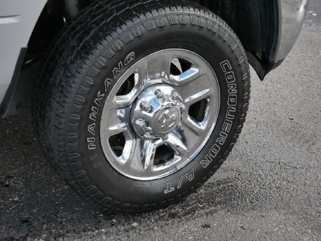 Used 2018 RAM 2500 Tradesman w/ Chrome Appearance Group AWD/4WD image 11