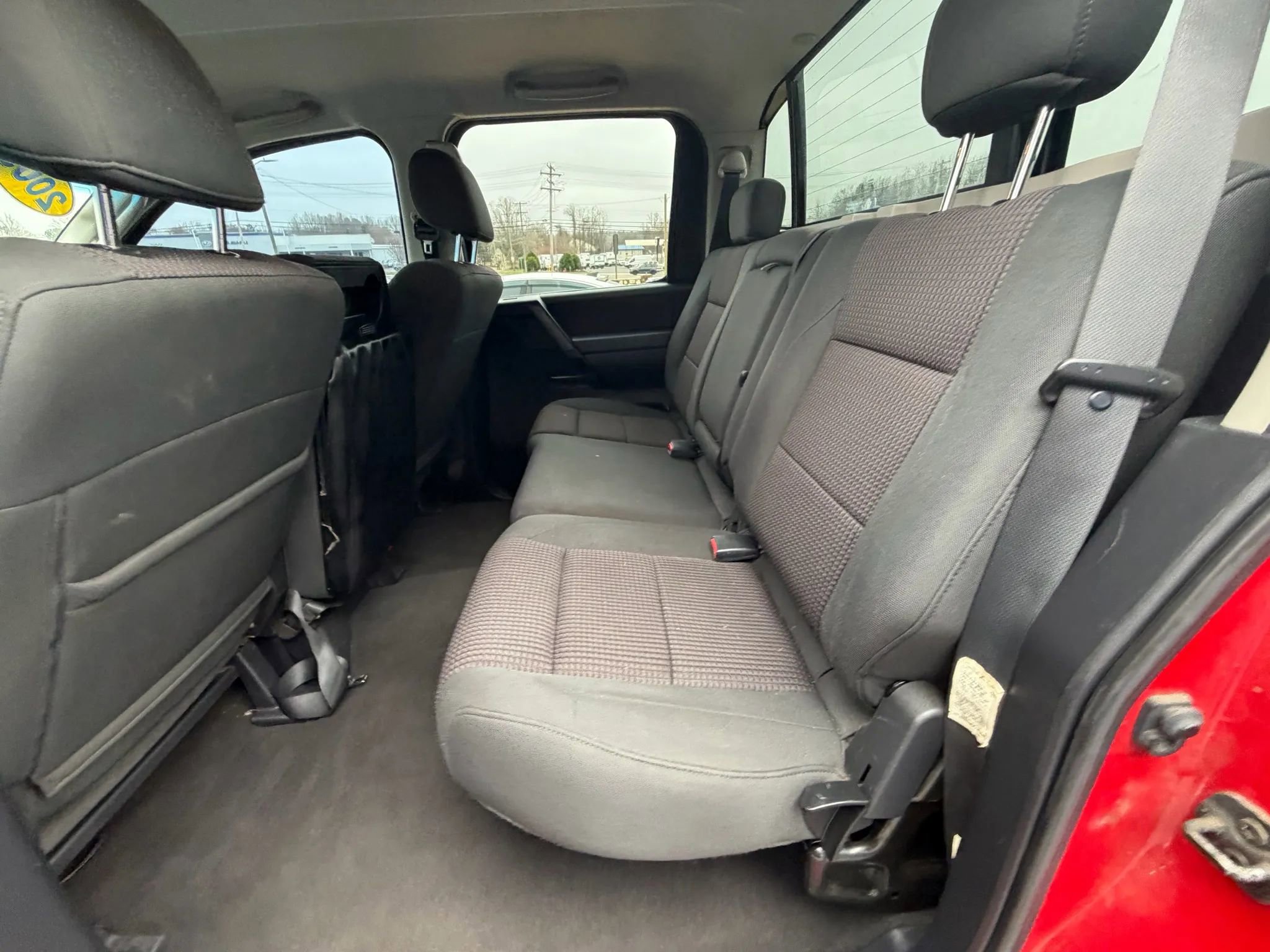 Used 2009 Nissan Titan SE image 11