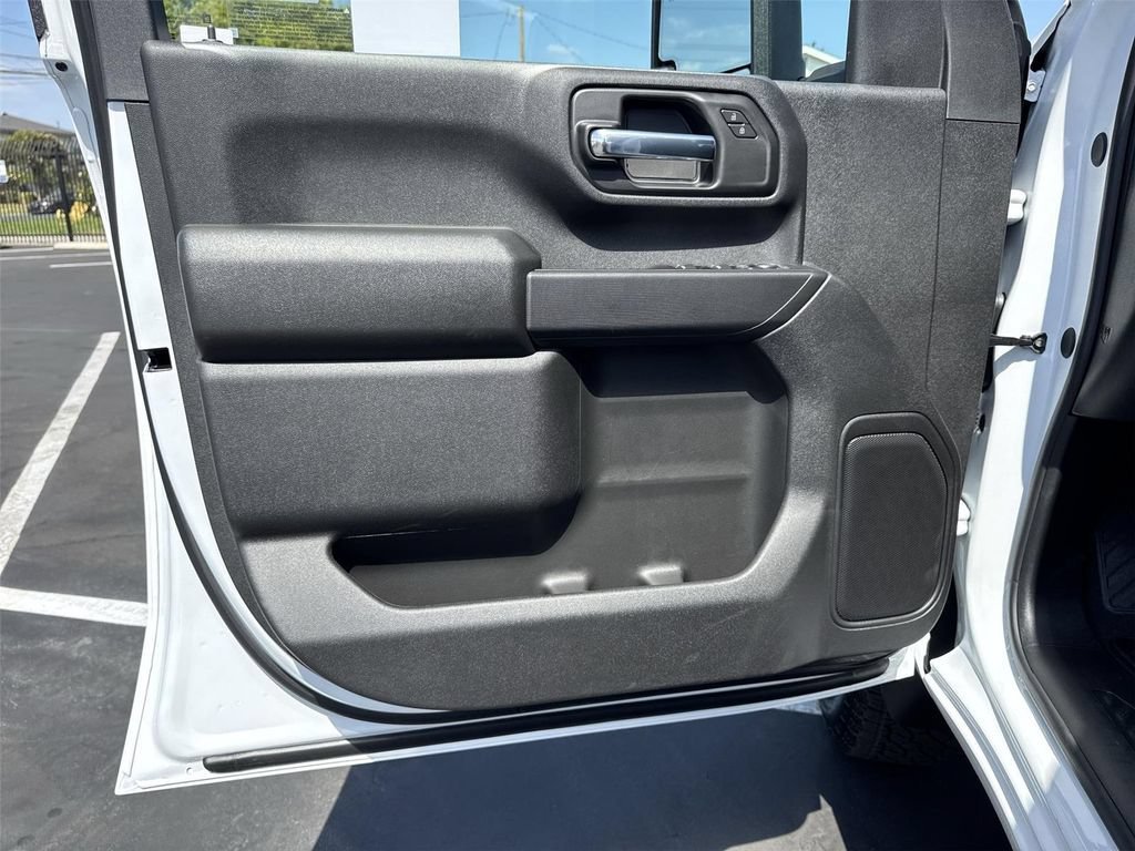 New 2026 Chevrolet Silverado 2500 Custom w/ Custom Value Package AWD/4WD image 19