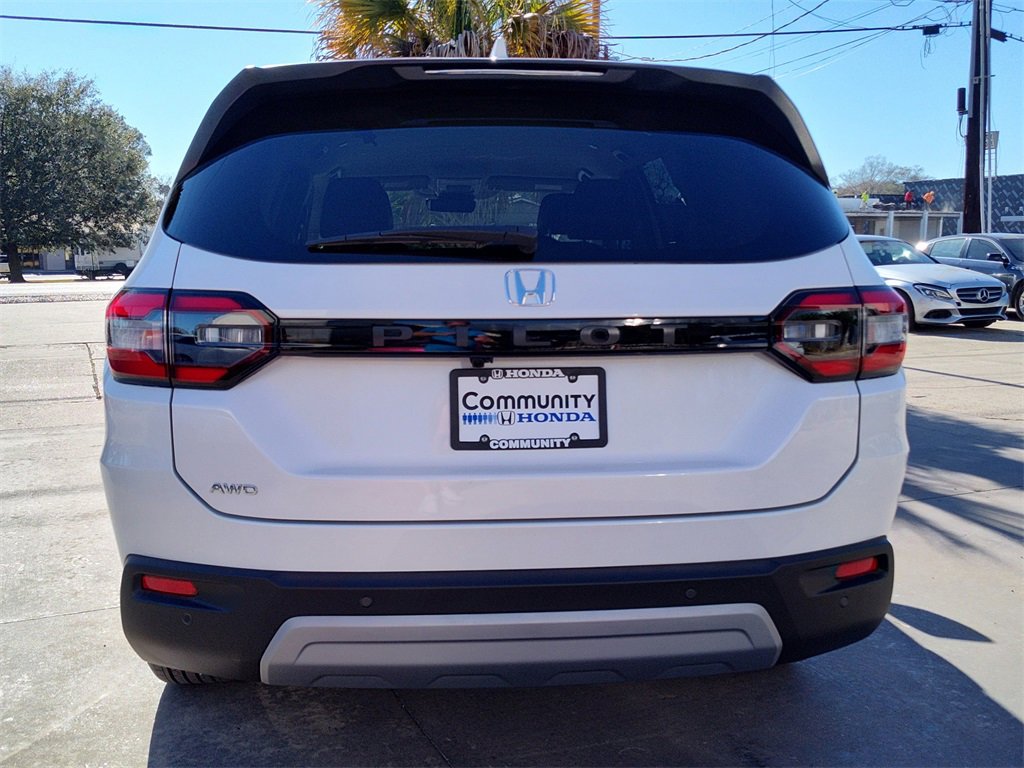 Certified 2025 Honda Pilot EX-L image 7