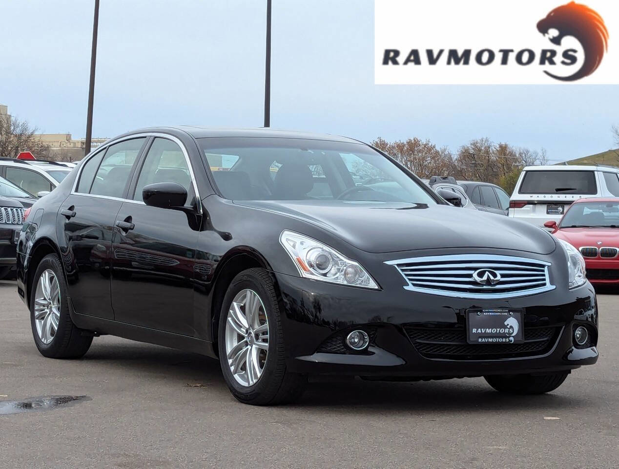 Used 2015 INFINITI Q40 AWD w/ Moonroof Package