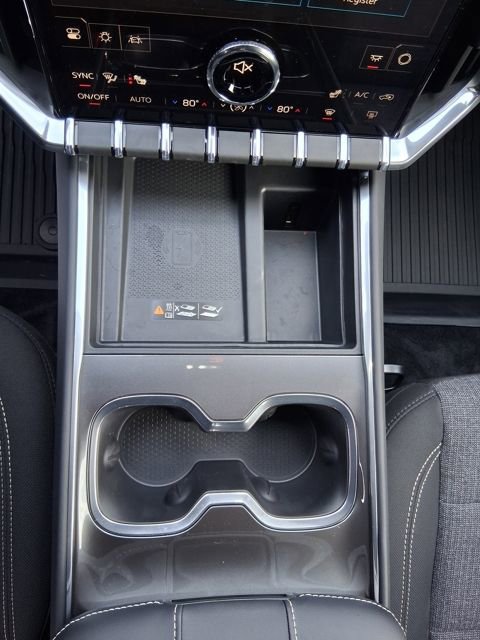 New 2026 GMC Acadia Elevation w/ LPO, Floor Liner Package image 19