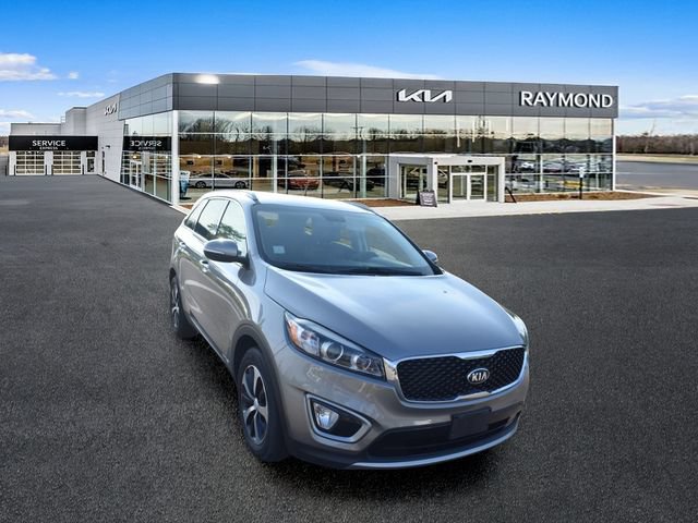 Used 2017 Kia Sorento EX AWD/4WD image 9