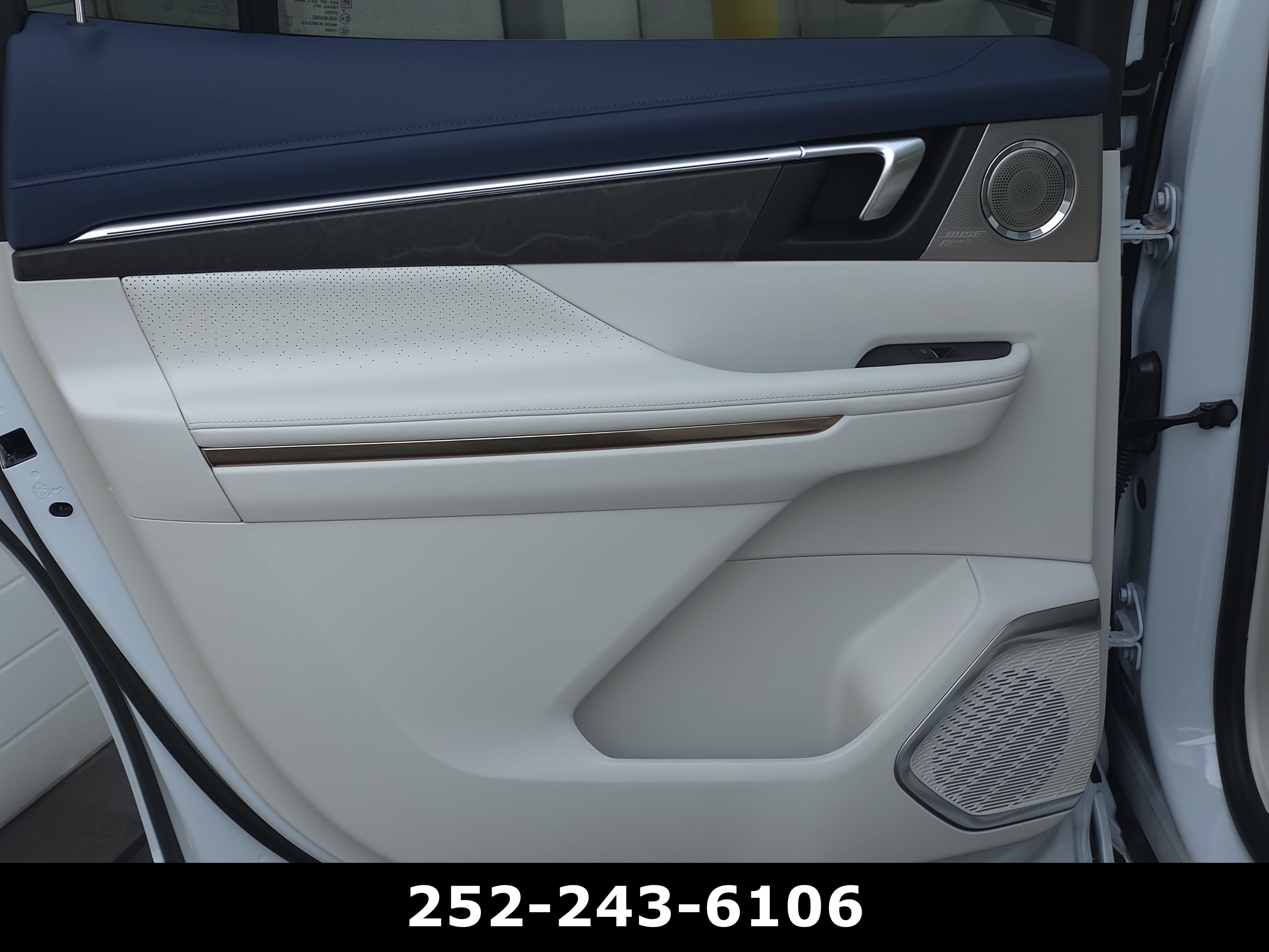 Used 2026 Buick Enclave Avenir w/ Super Cruise Package FWD image 34