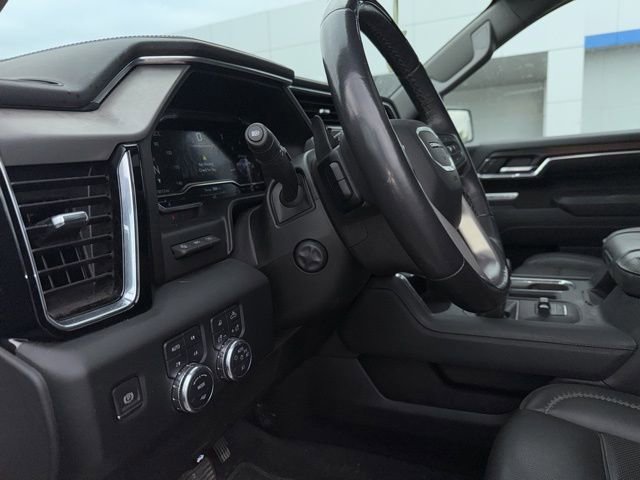 Used 2024 GMC Sierra 1500 Denali w/ Technology Package AWD/4WD image 38