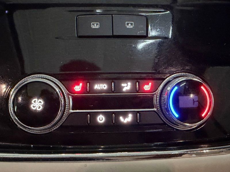 Used 2020 Lincoln Navigator L Black Label AWD/4WD image 37