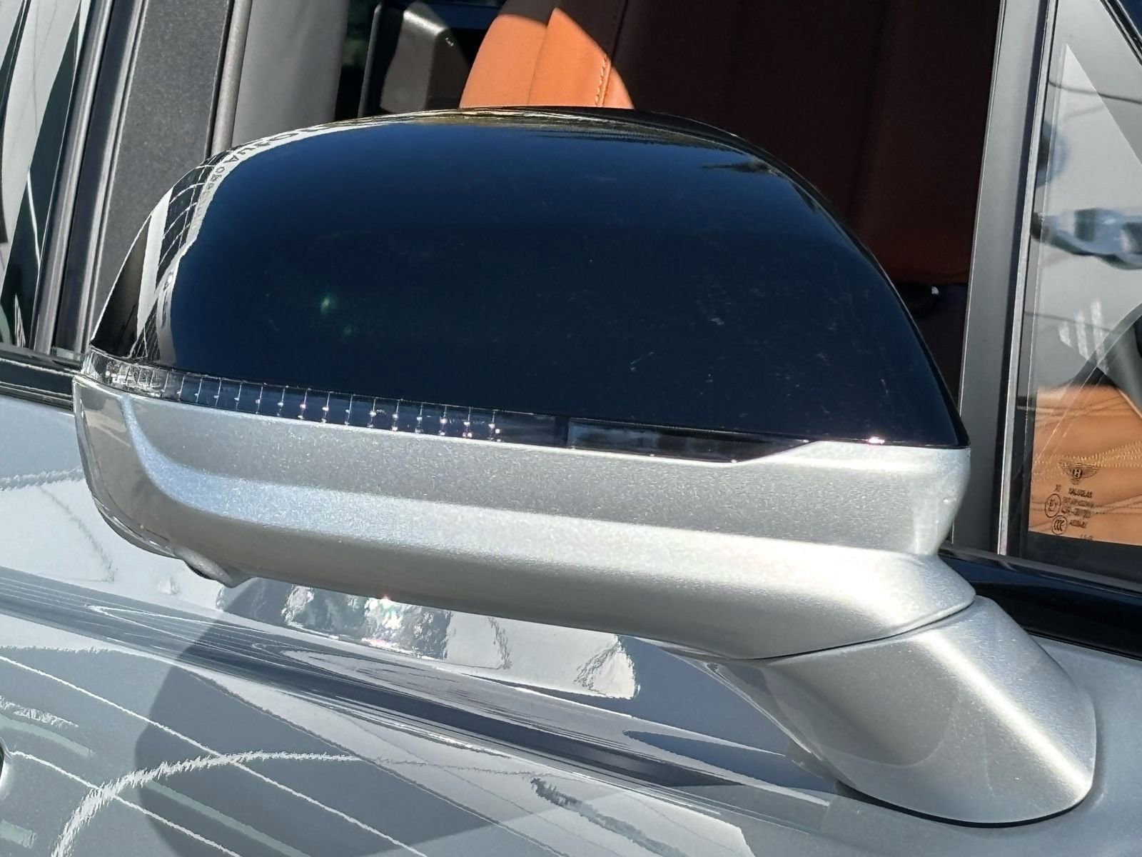 New 2025 Bentley Bentayga Extended Wheelbase image 43