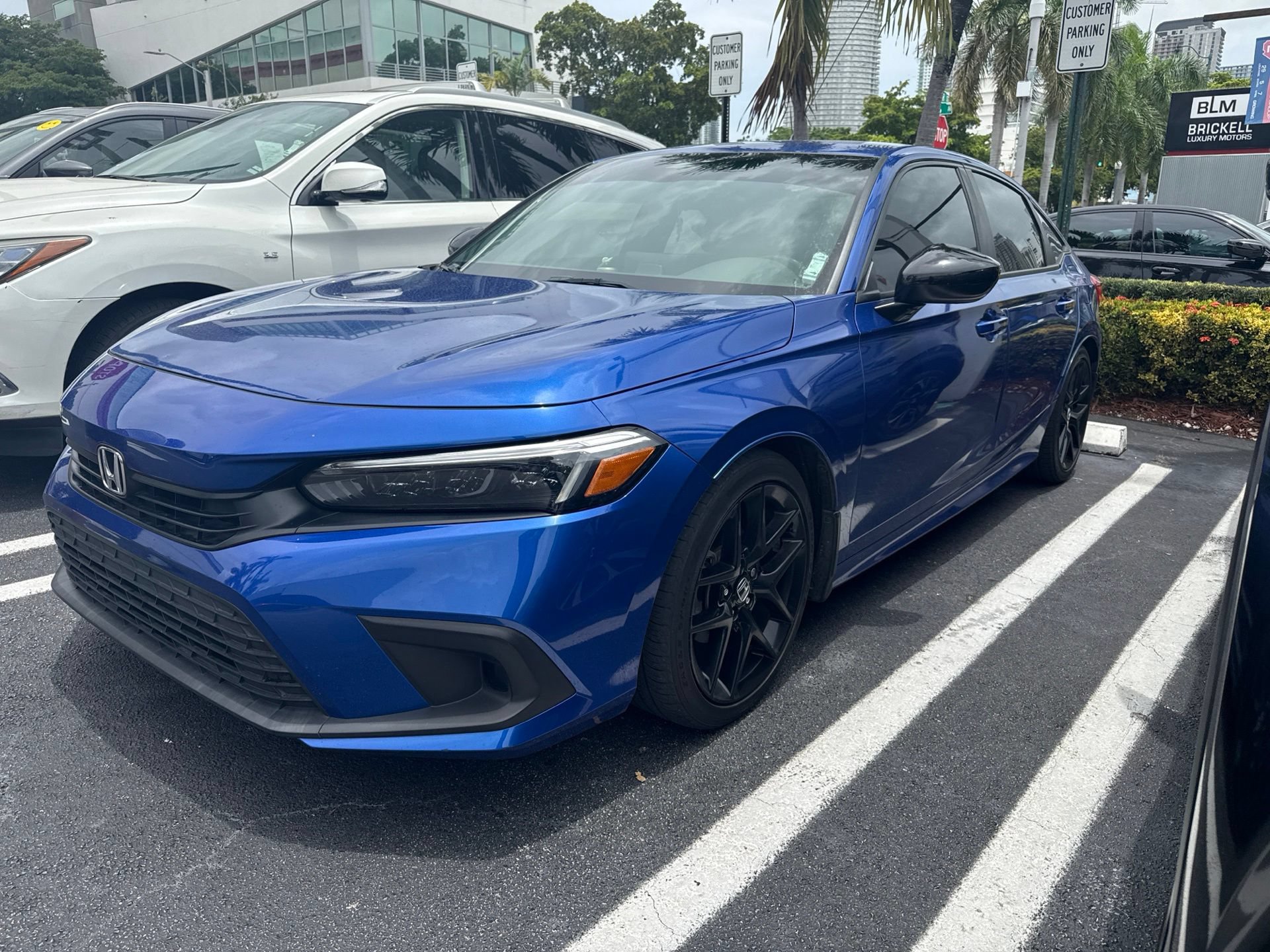 Used 2024 Honda Civic Sport image 2