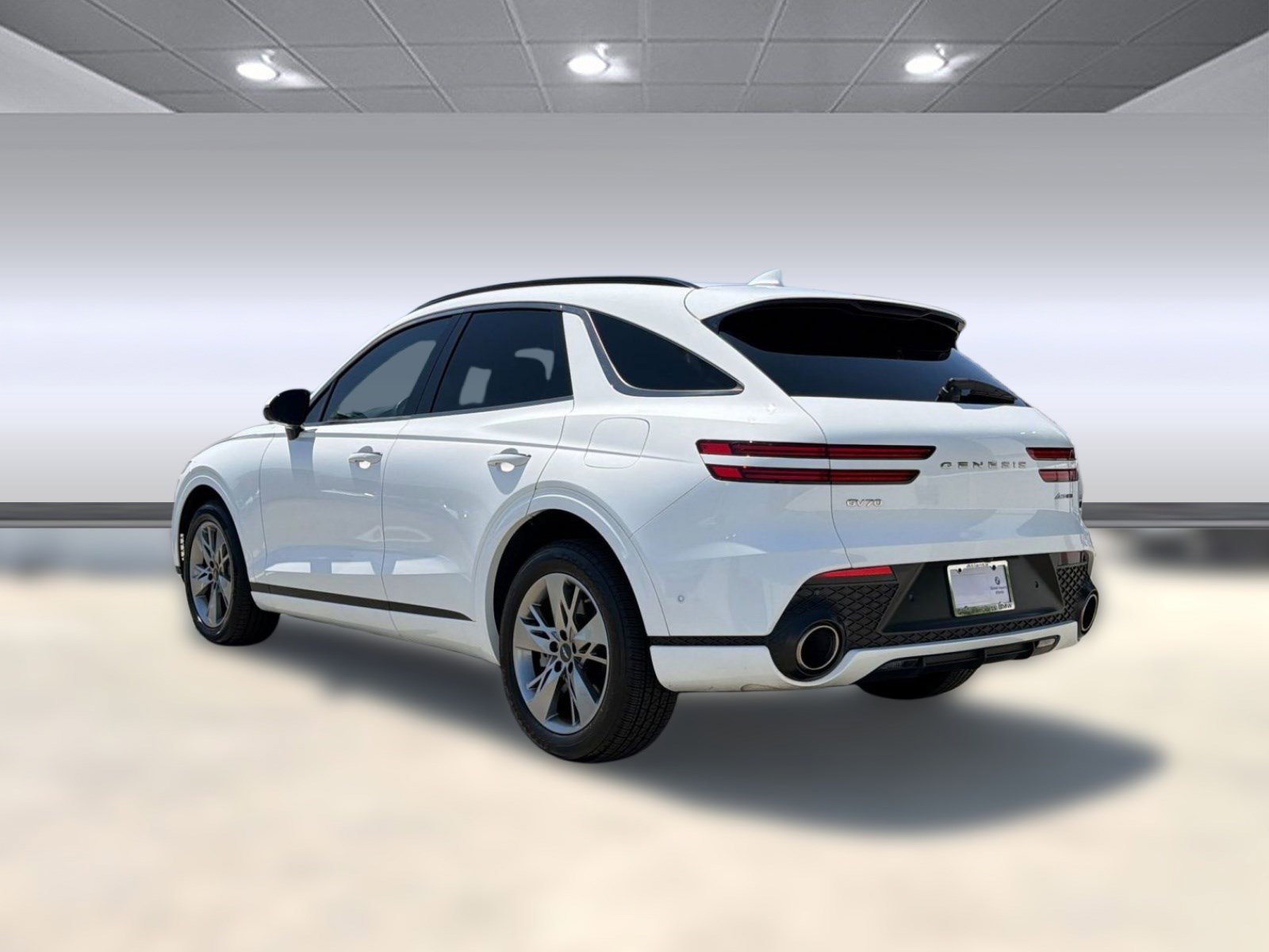 Used 2022 Genesis GV70 3.5T Sport w/ Sport Advanced Package AWD/4WD image 3