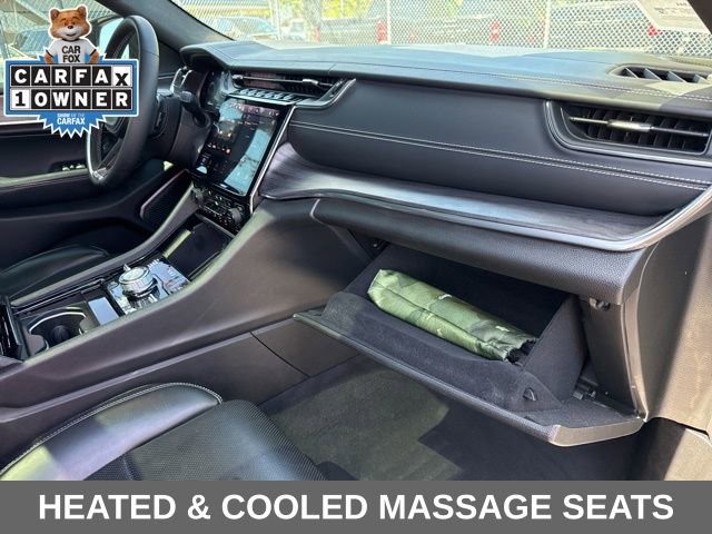 Used 2023 Jeep Grand Cherokee Overland w/ Luxury Tech Group IV AWD/4WD image 24