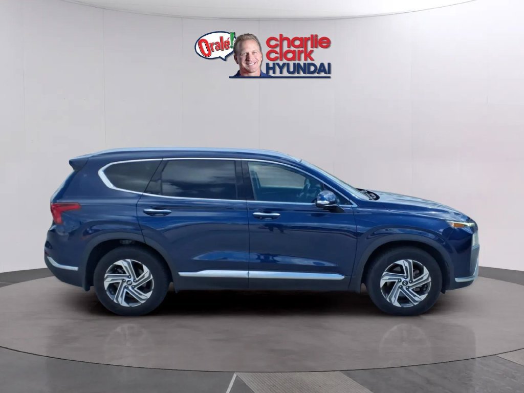 Used 2023 Hyundai Santa Fe SEL w/ Premium Package FWD image 6